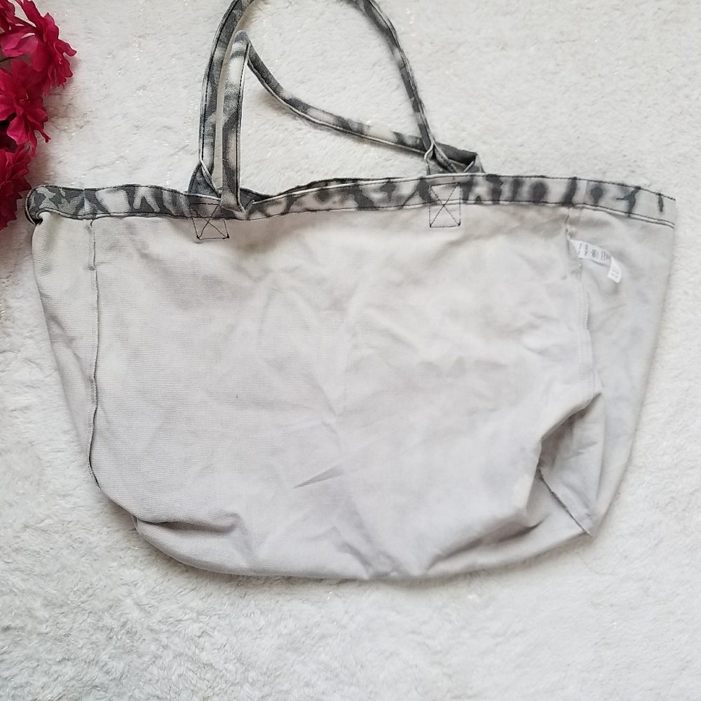 ALO YOGA Large Tote Bag - Picture 6 of 10